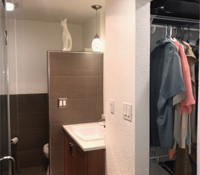 walk in closet