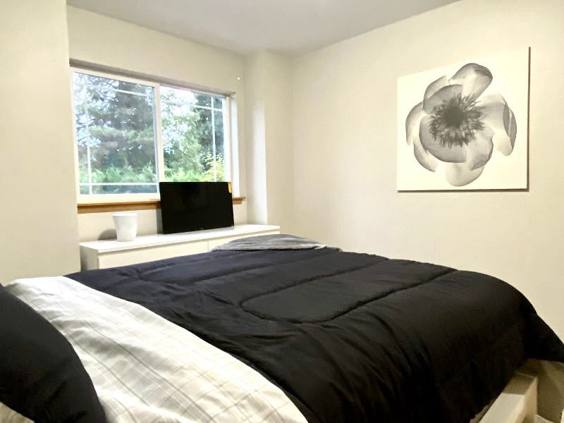 Furnished Finder property 299781_1 photo 12