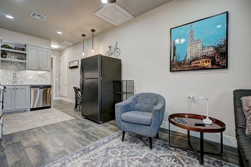 Furnished Finder property 299887_1 photo 10