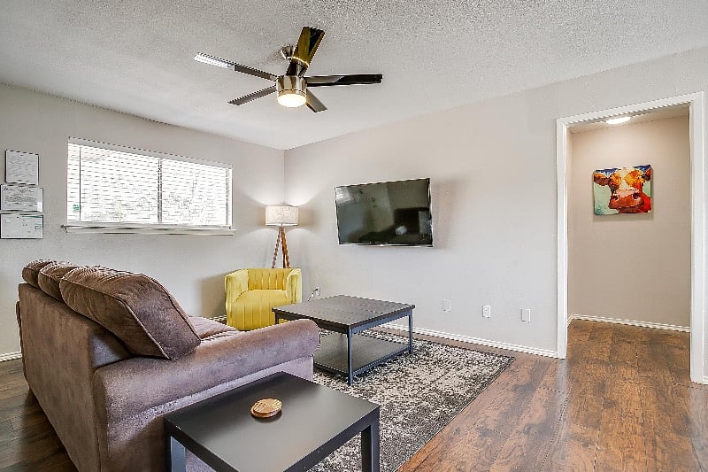 Furnished Finder property 299908_1 photo 23