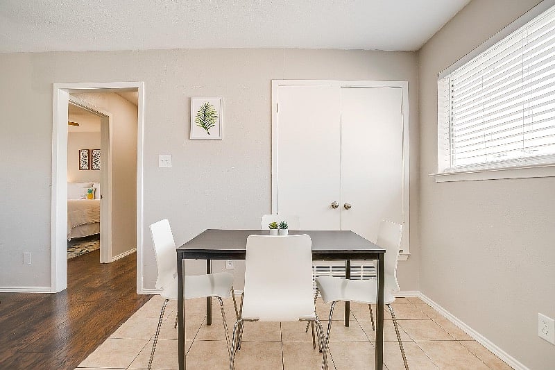 Furnished Finder property 299908_1 photo 18