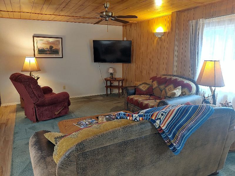 Furnished Finder property 299932_1 photo 3