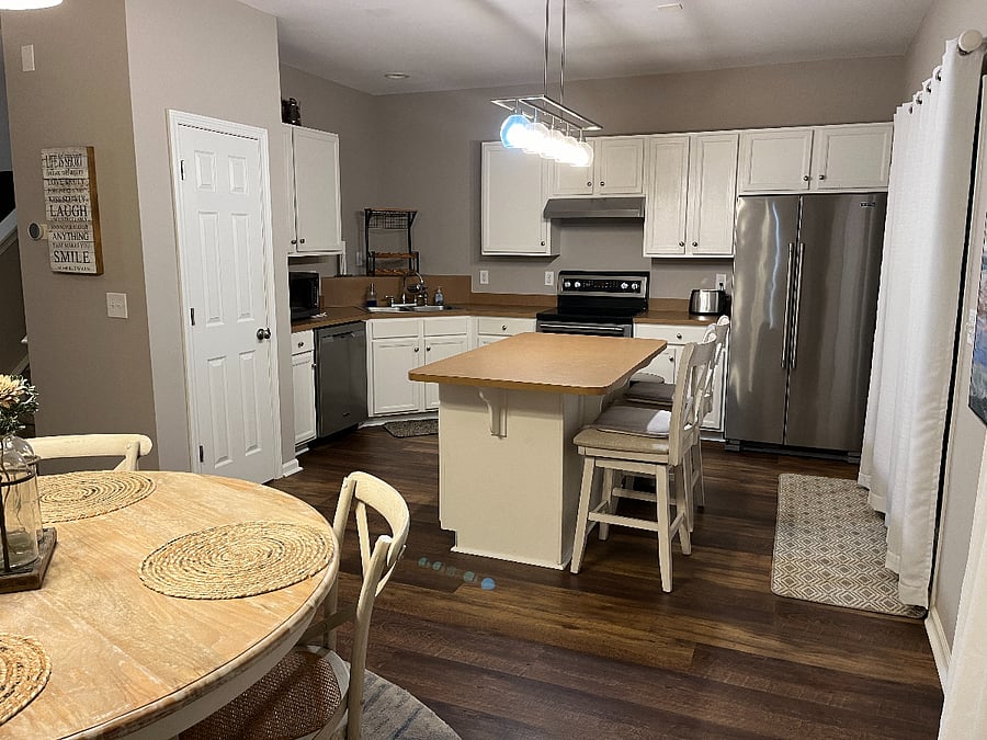 Furnished Finder property 299983_1 photo 9
