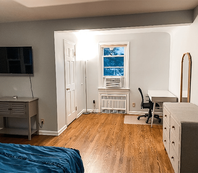 Master bedroom with a king bed; memory foam mattress