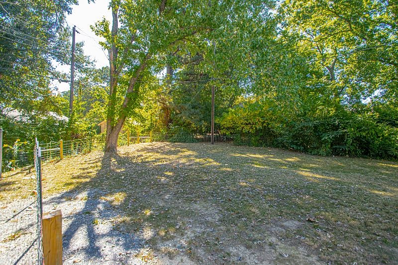 Furnished Finder property 300053_1 photo 21