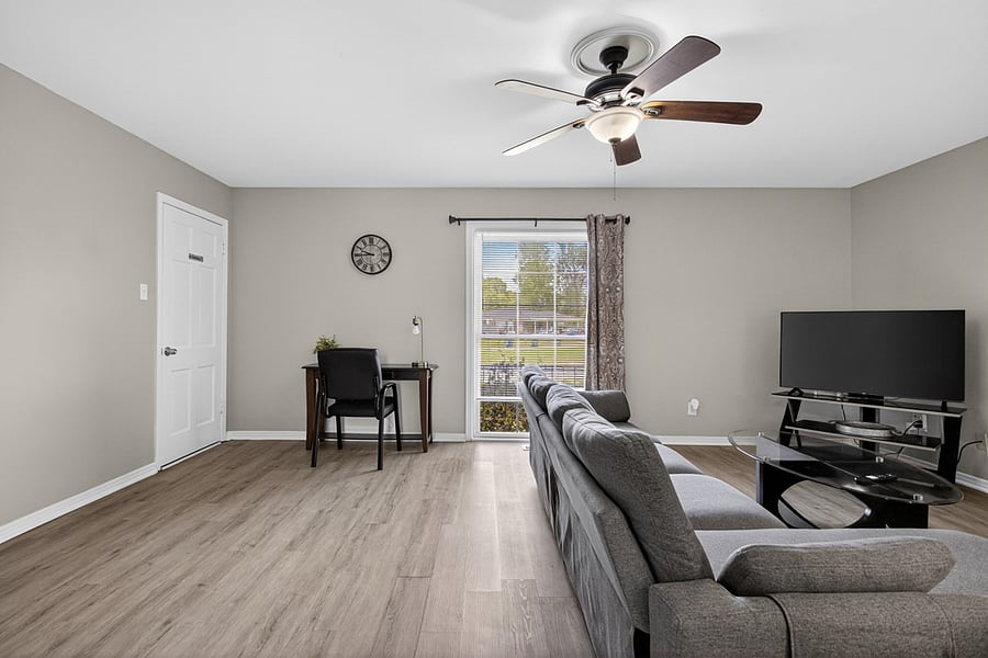 Furnished Finder property 300053_1 photo 4