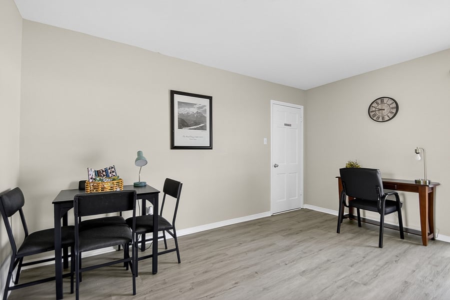 Furnished Finder property 300053_1 photo 7