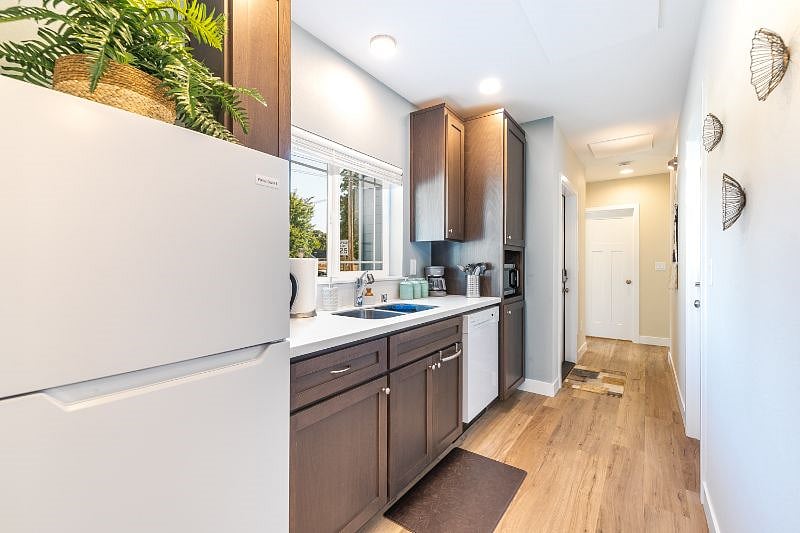 Furnished Finder property 300060_5 photo 11