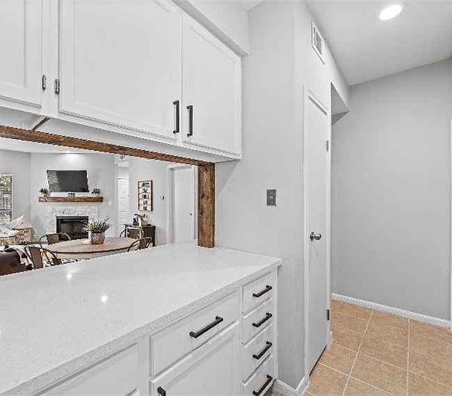 Furnished Finder property 300068_1 photo 13