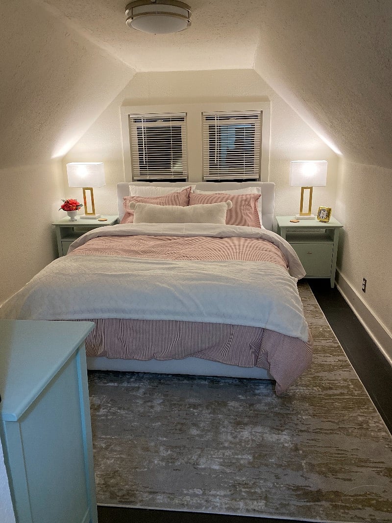 Apt 3 Bedroom