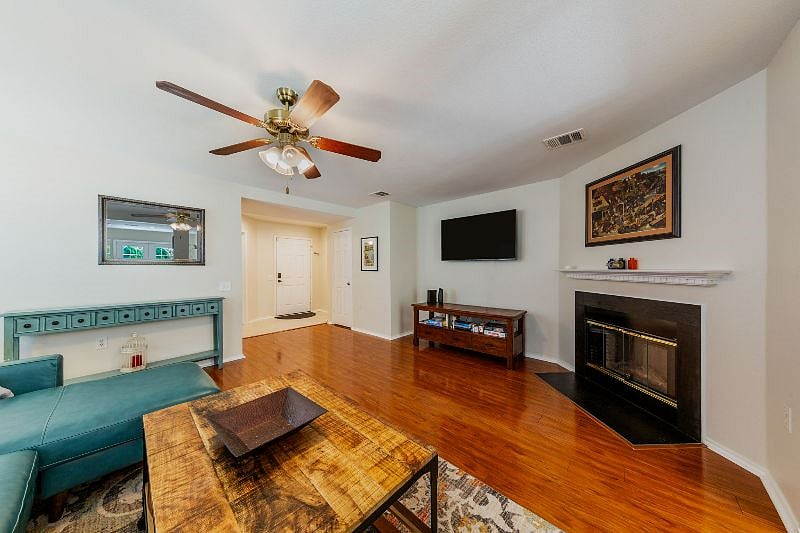 Furnished Finder property 300116_1 photo 4
