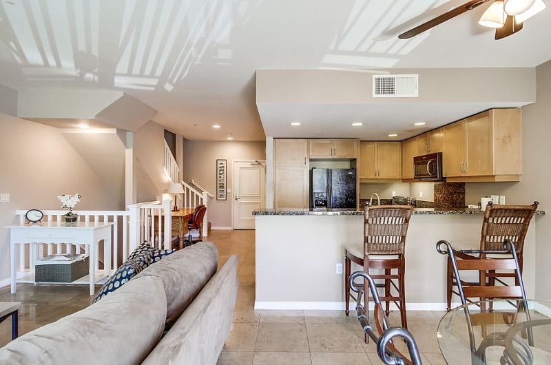 Furnished Finder property 300131_1 photo 9