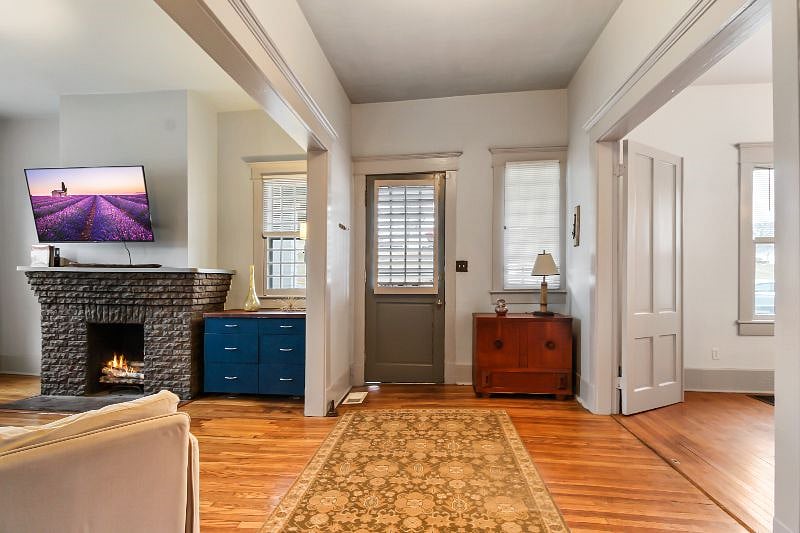 Furnished Finder property 300157_1 photo 6