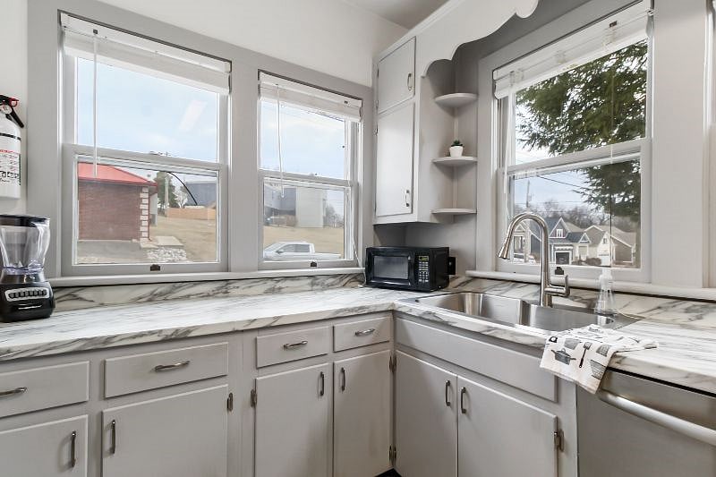Furnished Finder property 300157_1 photo 12