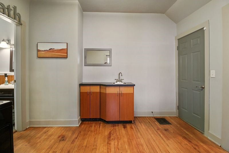 Furnished Finder property 300157_1 photo 16