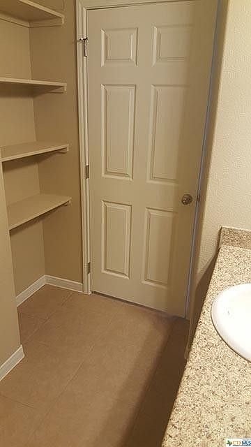 Furnished Finder property 300171_1 photo 3