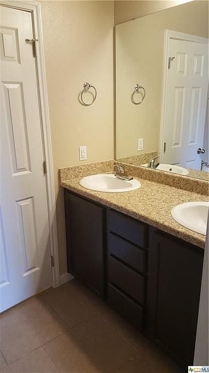 Furnished Finder property 300171_1 photo 4