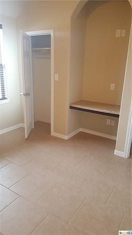 Furnished Finder property 300171_1 photo 6