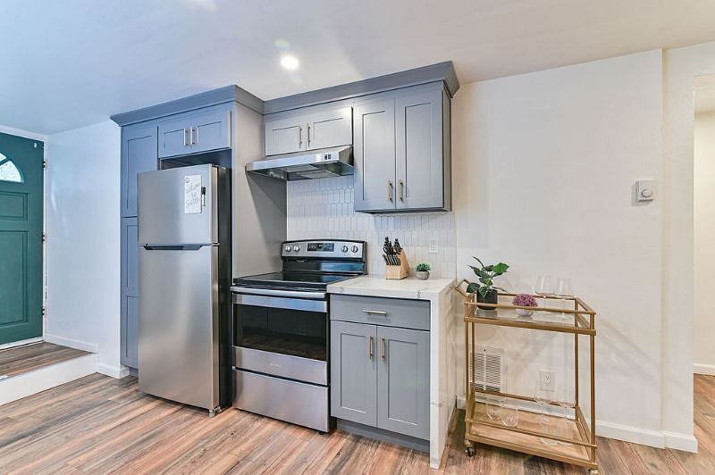 Furnished Finder property 300178_1 photo 5