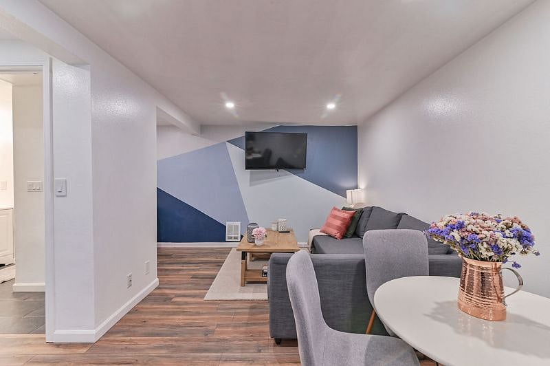 Furnished Finder property 300178_1 photo 7