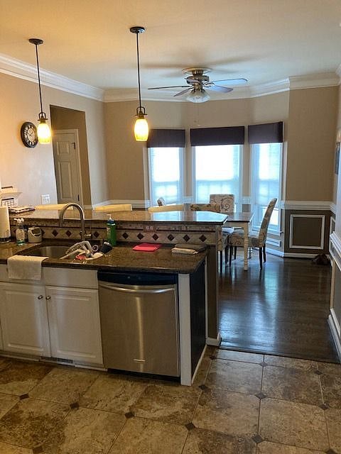 Furnished Finder property 300192_1 photo 12