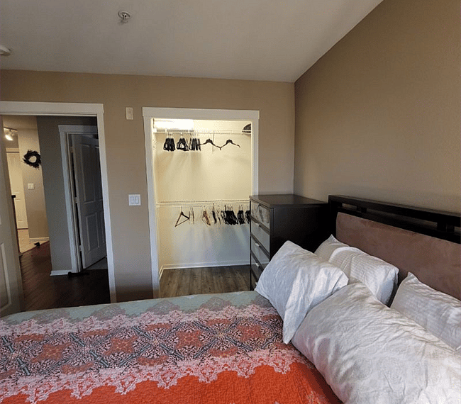 Furnished Finder property 300295_1 photo 30