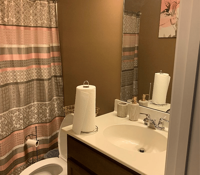 Bathroom 1-2