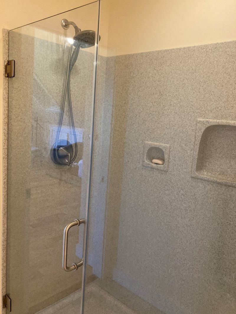Furnished Finder property 300352_1 photo 3