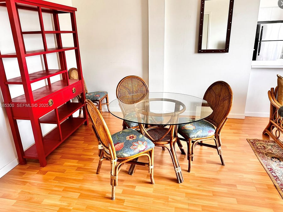 Furnished Finder property 300354_1 photo 21
