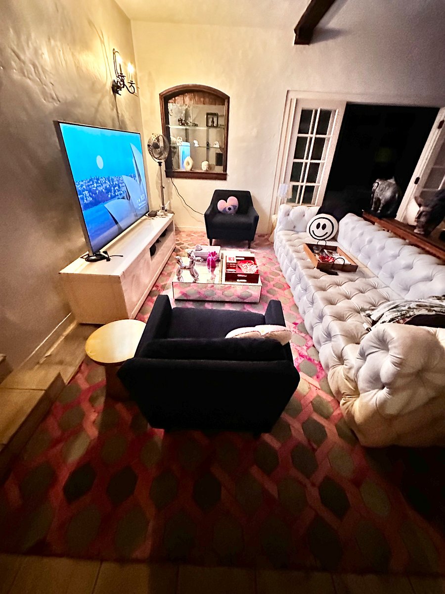 Furnished Finder property 300354_1 photo 3