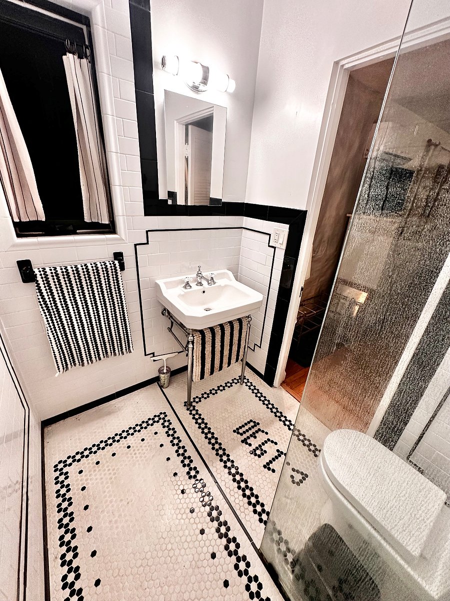 Furnished Finder property 300354_1 photo 9