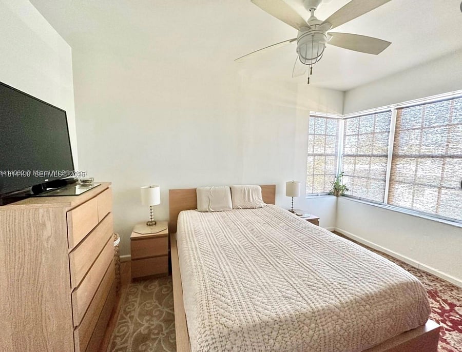 Furnished Finder property 300354_1 photo 17