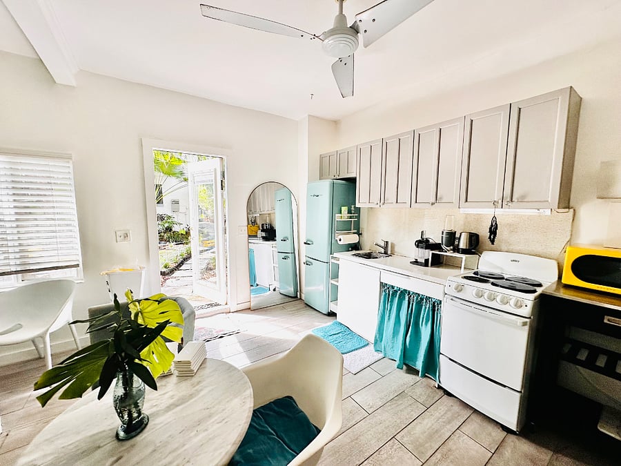 Furnished Finder property 300354_2 photo 8