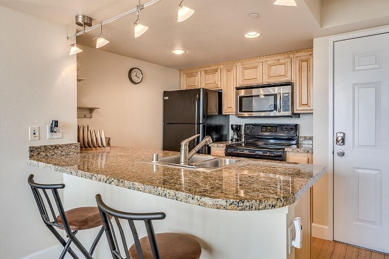 Furnished Finder property 300374_1 photo 8