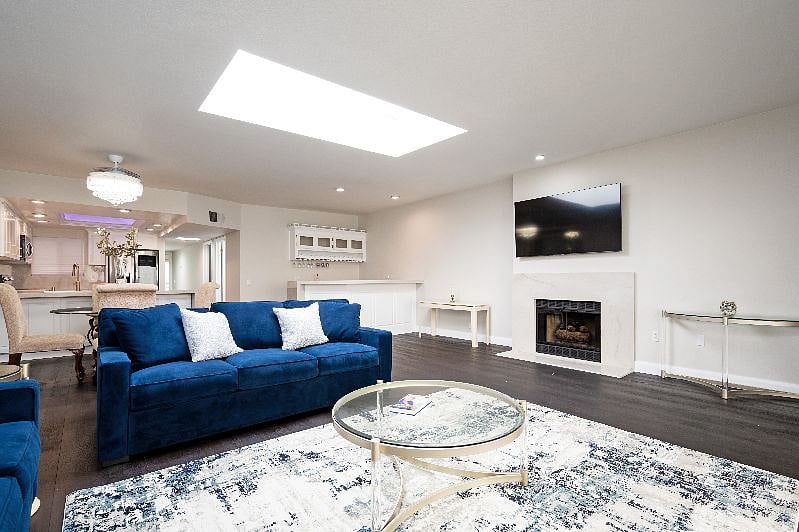 Furnished Finder property 300399_1 photo 17