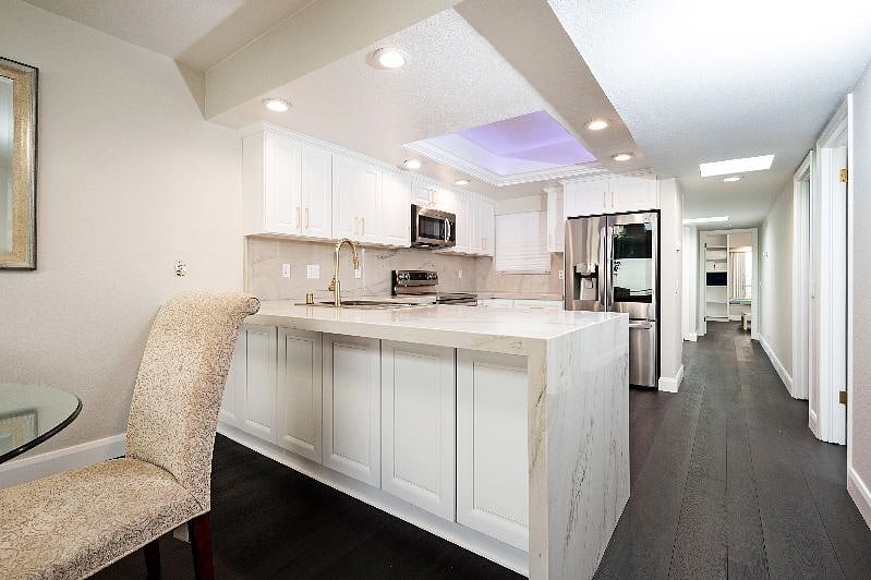Furnished Finder property 300399_1 photo 26