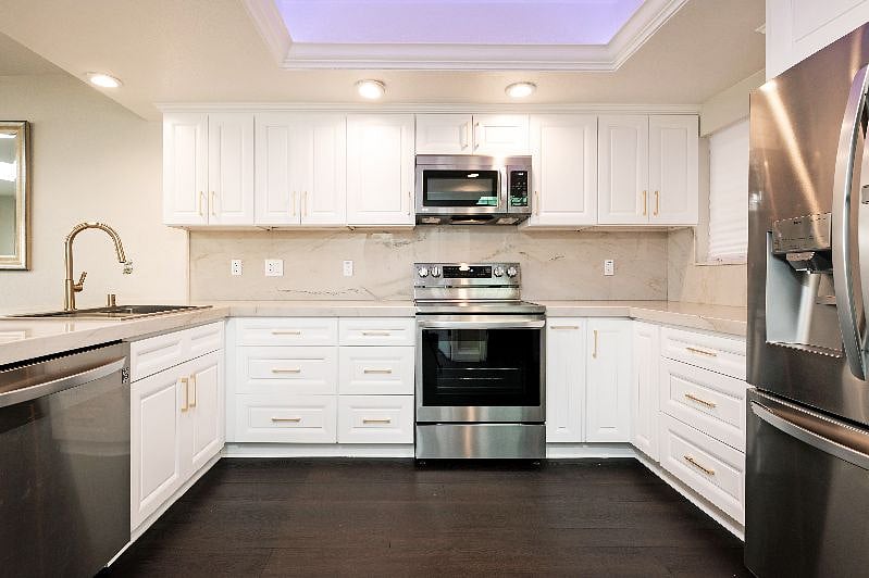 Furnished Finder property 300399_1 photo 29