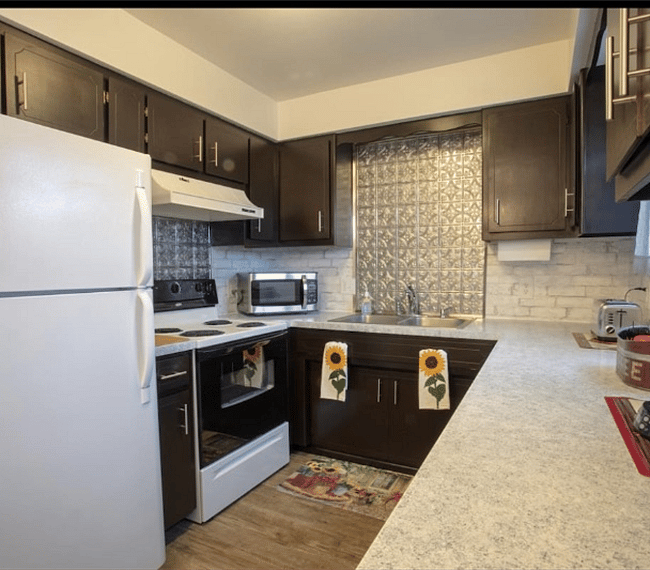 Furnished Finder property 300455_1 photo 7