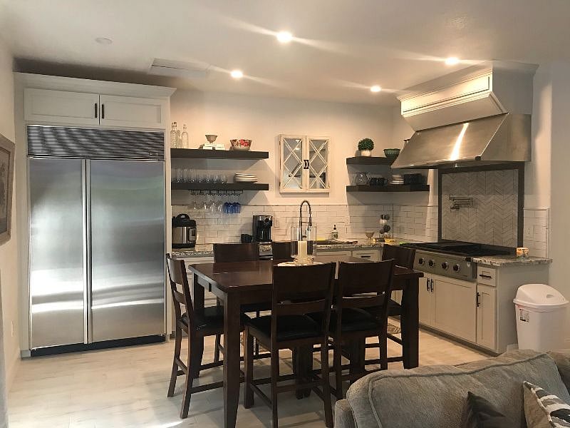 Furnished Finder property 300493_1 photo 6