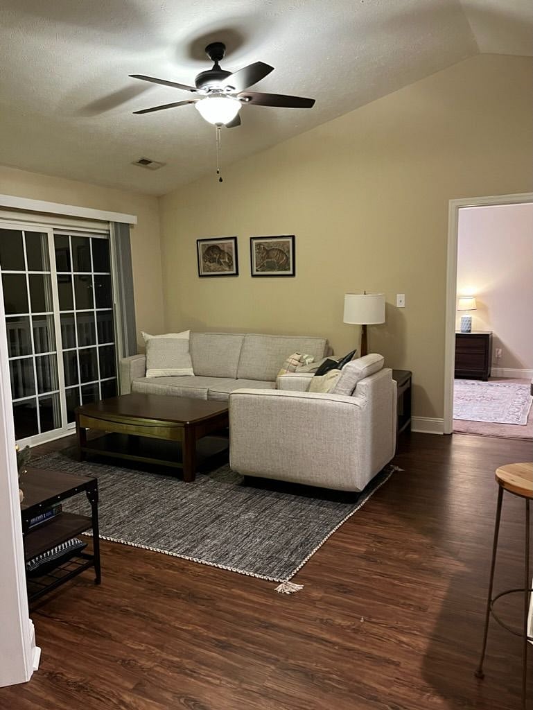 Furnished Finder property 300498_1 photo 13