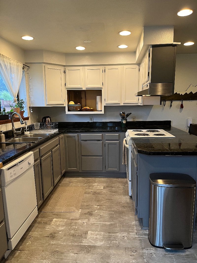 Furnished Finder property 300596_2 photo 15