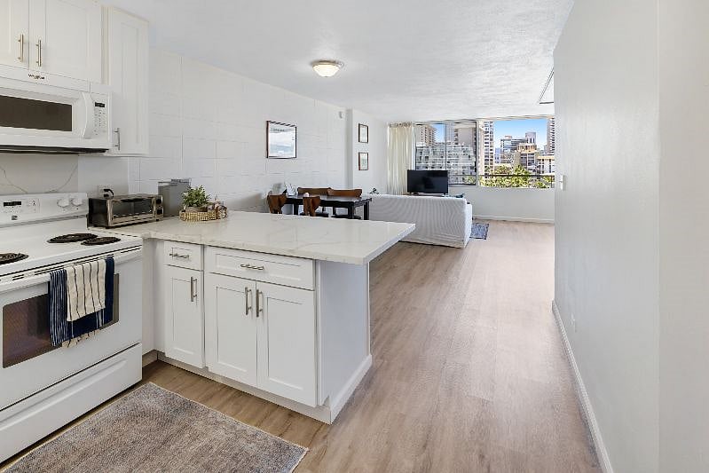 Furnished Finder property 300599_1 photo 15