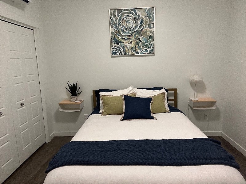 Furnished Finder property 300679_1 photo 8