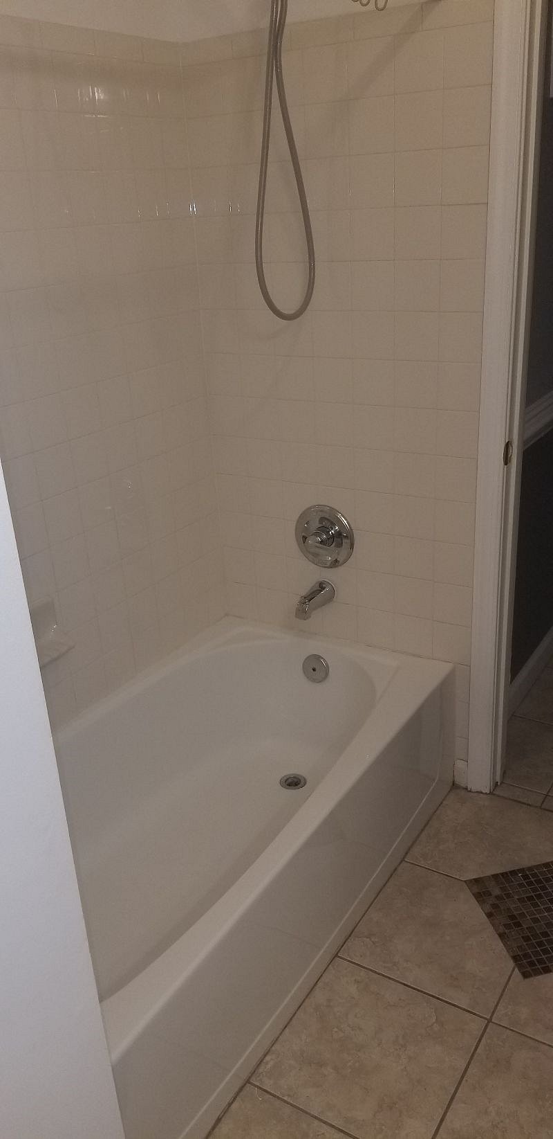 Furnished Finder property 300680_1 photo 9