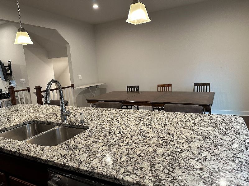 Furnished Finder property 300726_3 photo 4