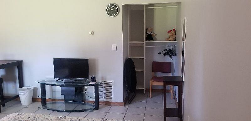 Furnished Finder property 300856_1 photo 8
