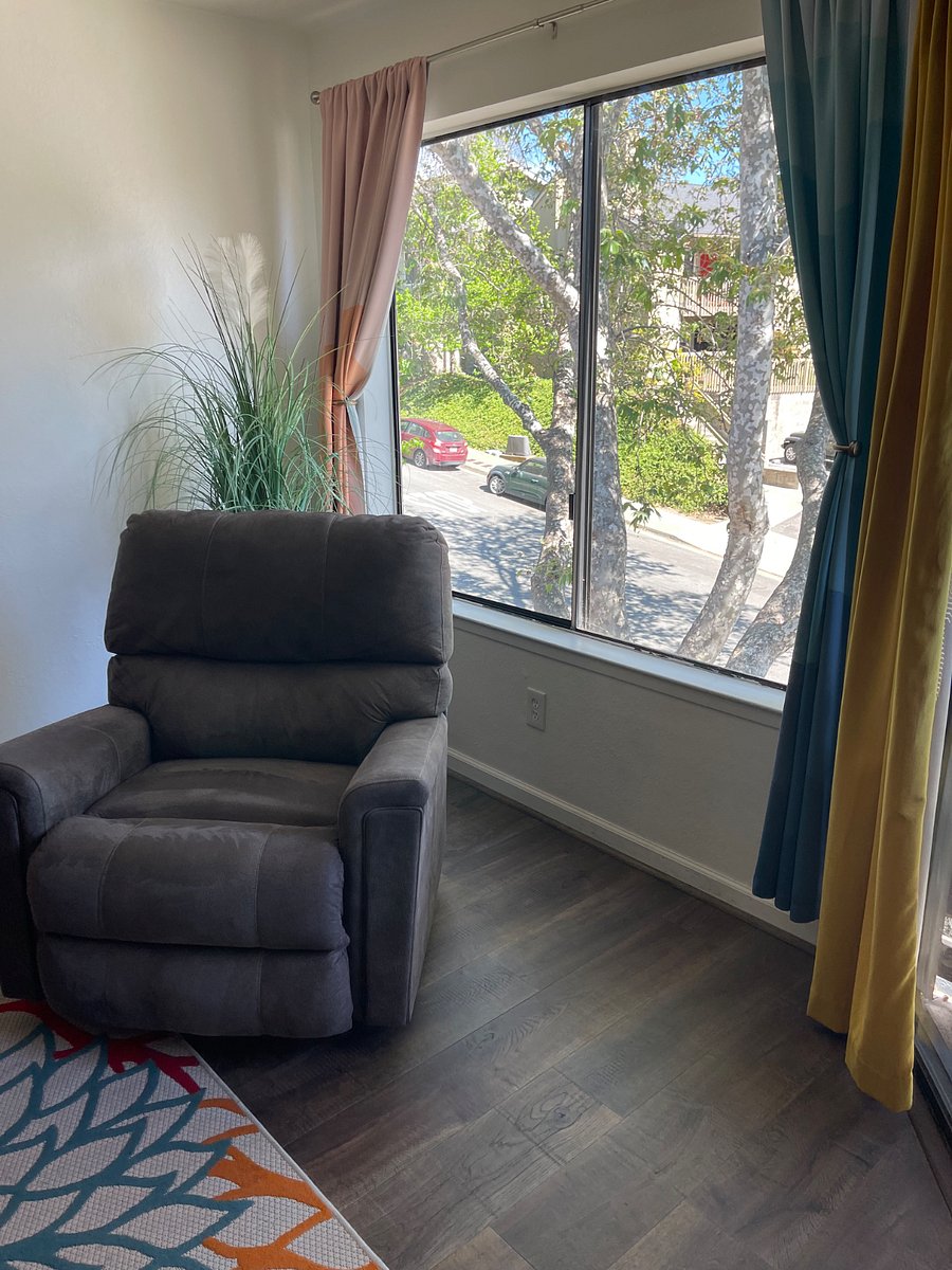 Furnished Finder property 300862_1 photo 5
