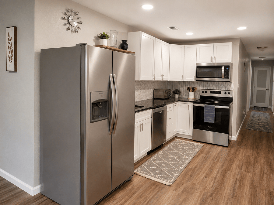 Furnished Finder property 300865_3 photo 5