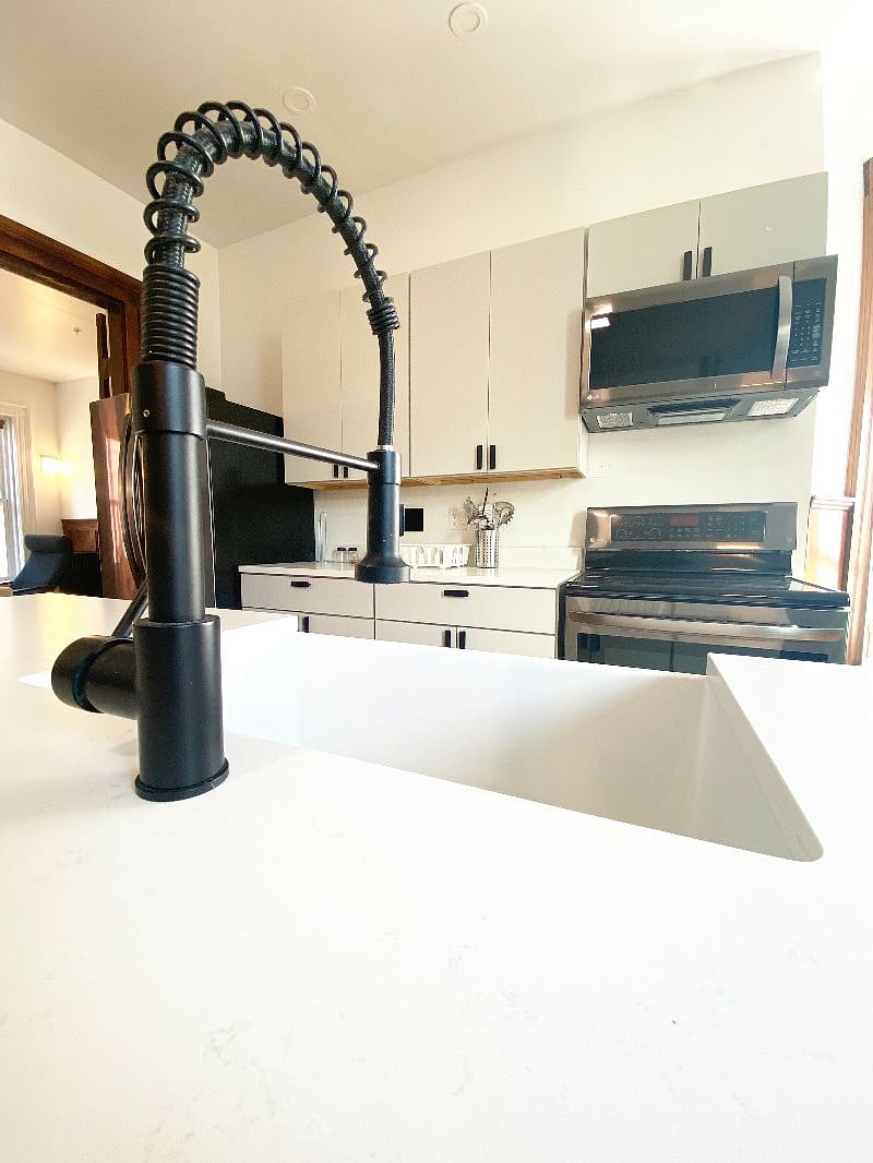 kitchen + dining