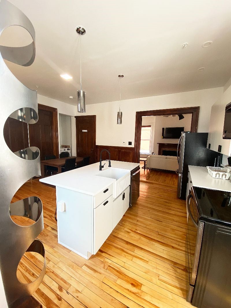 kitchen + dining